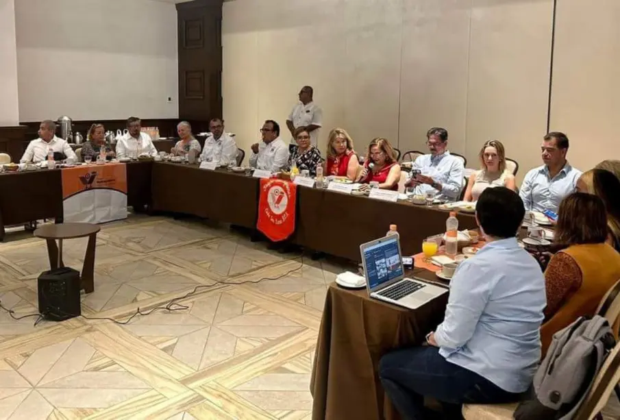 Reunión del Grupo Madrugadores de Cabo San Lucas