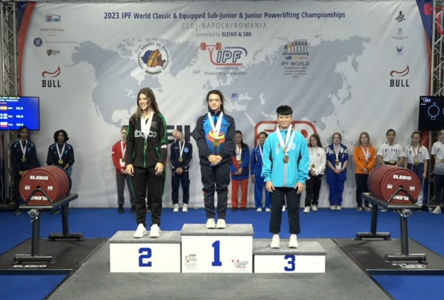 Tessa Patiño en Mundial de Levantamiento de Pesas