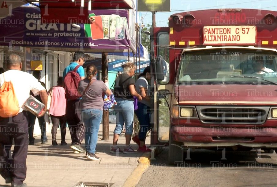 Aumento al pasaje en La Paz