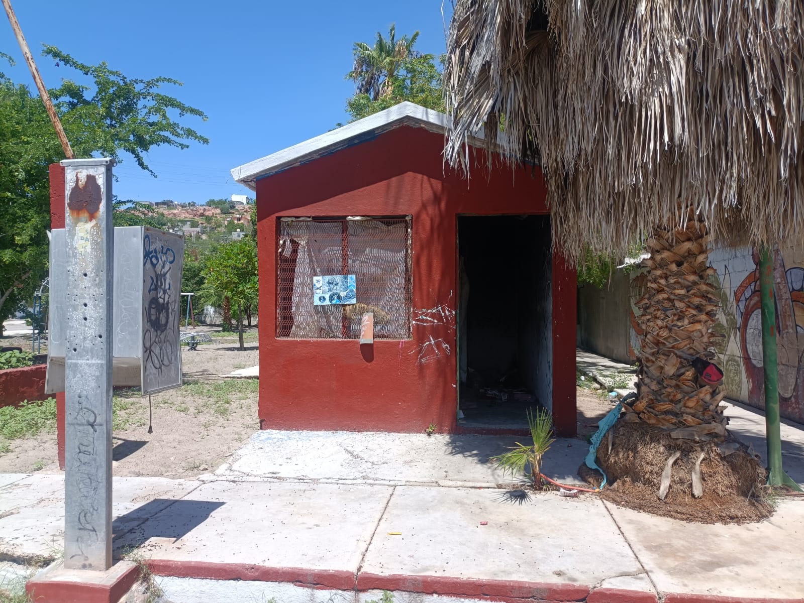 Ex comandancia de La Paz abandonada
