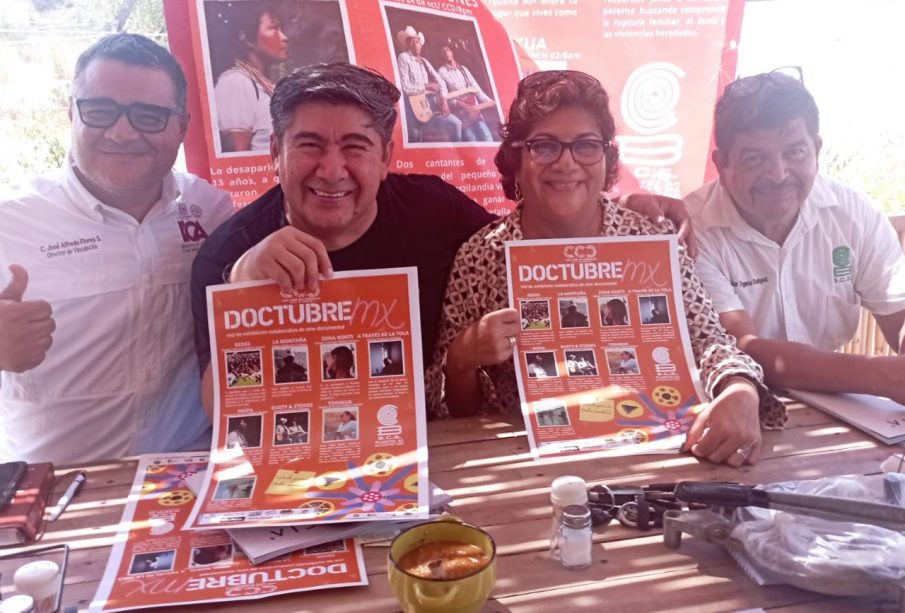 Participantes del Festival de documentales en Los Cabos