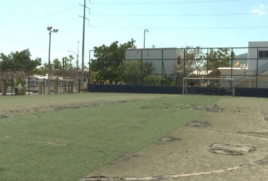 Cancha deportiva en El Zacatal