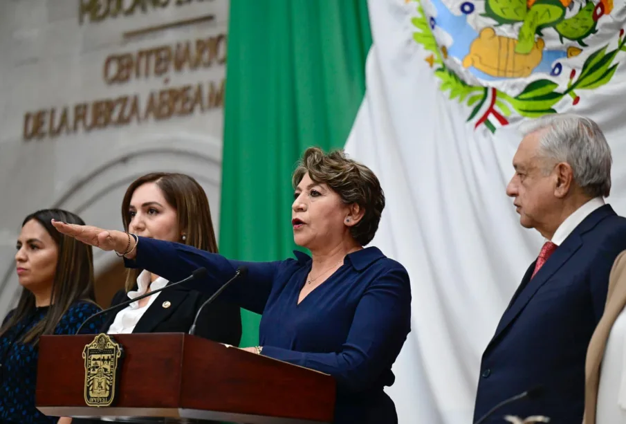 La profesora tomó protesta este jueves