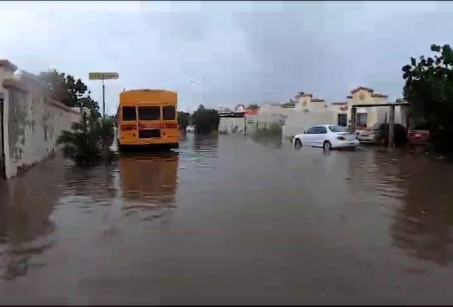 Se presentan inundaciones en La Paz