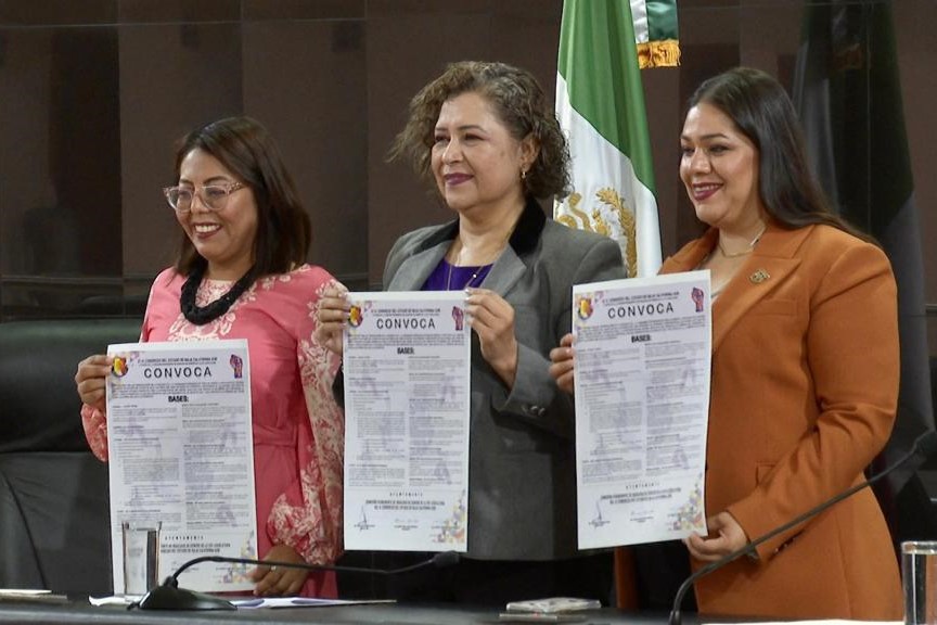 Convoca el congreso al parlamento de las mujeres