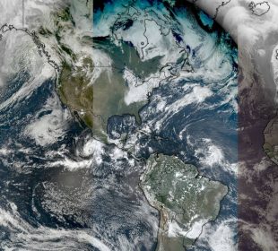 Imagen satelital de América sobre la temporada de huracanes