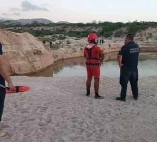 Joven muere tras meterse al agua