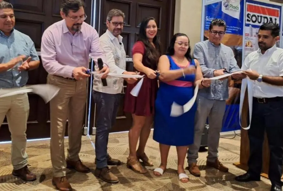 La expo reune a especialistas de la construcción