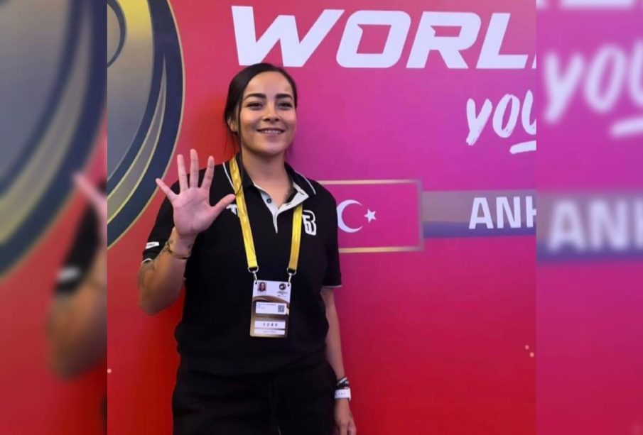 Thalía Villavicencio en Turquia como oficial de juego