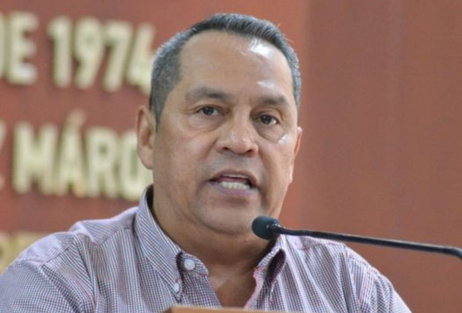 Diputado Luis Armando Díaz