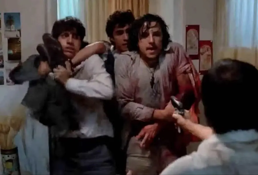 Película "Rojo Amanecer"
