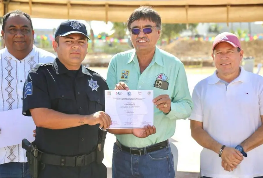 Autoridades del Ayuntmiento de Los Cabos