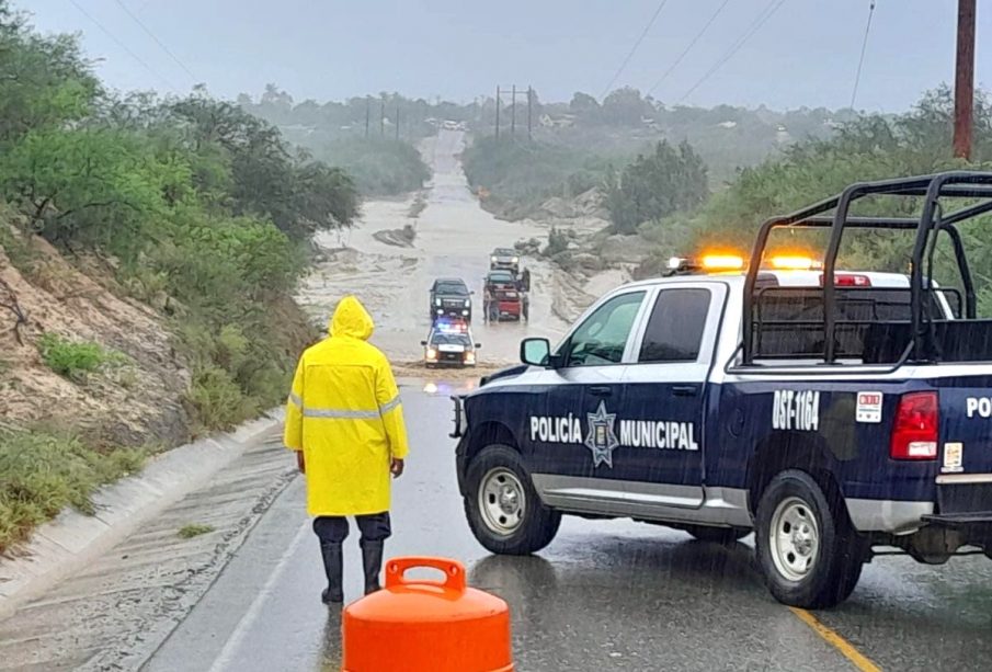 Autoridades de Protección Civil atienden inundaciones