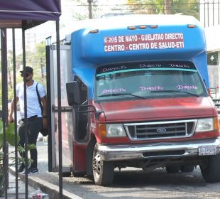 Unidad de transporte público en La Paz