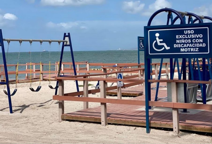 Área inclusiva en playa de La Paz