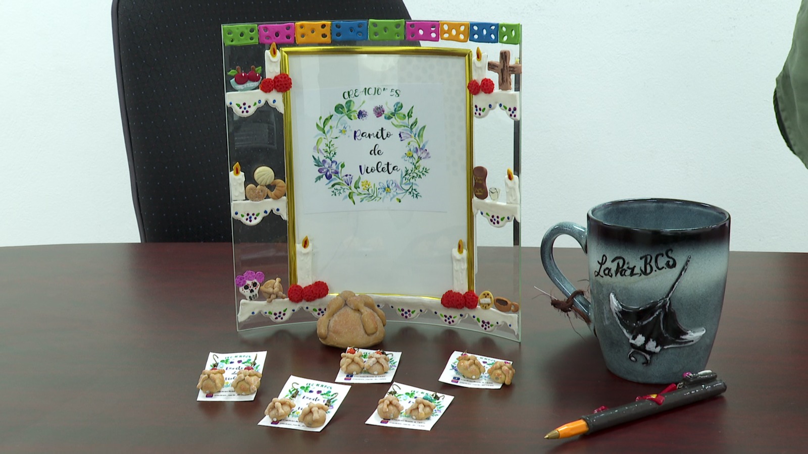 Aretes de pan de muerto