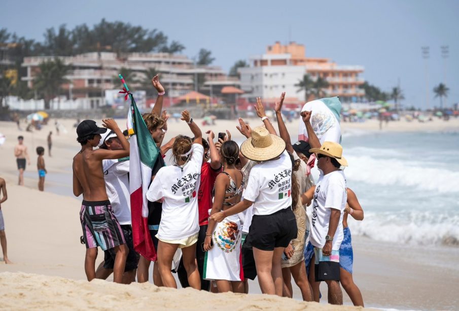 Equipo mexicano de surf