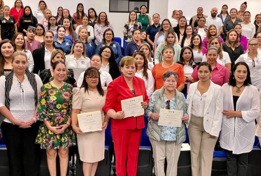 Mujeres en la Vida Política de Los Cabos