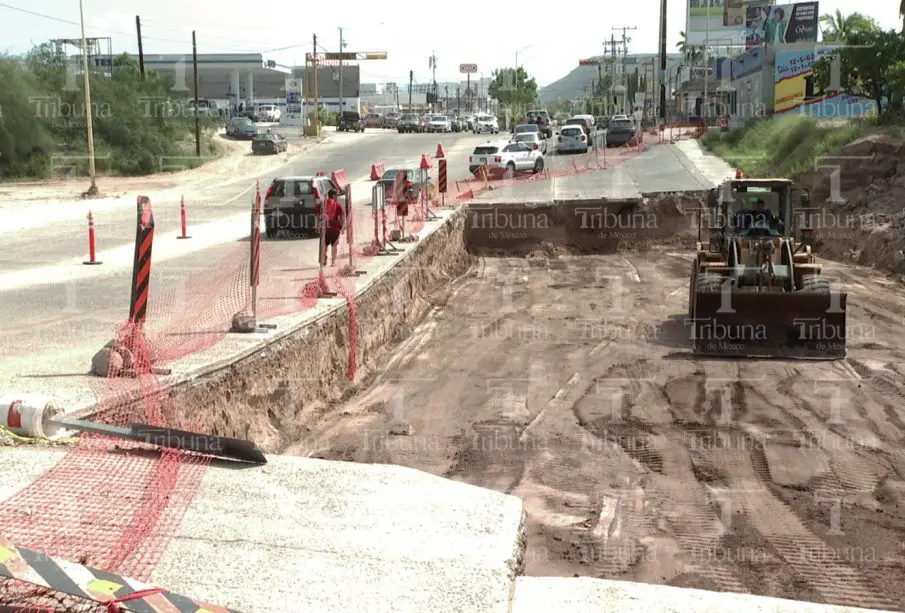 Puente de la Colosio en construcción