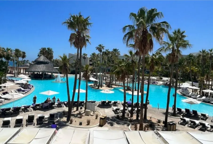 Hoteles de Los Cabos cobran impuesto por saneamiento ambiental