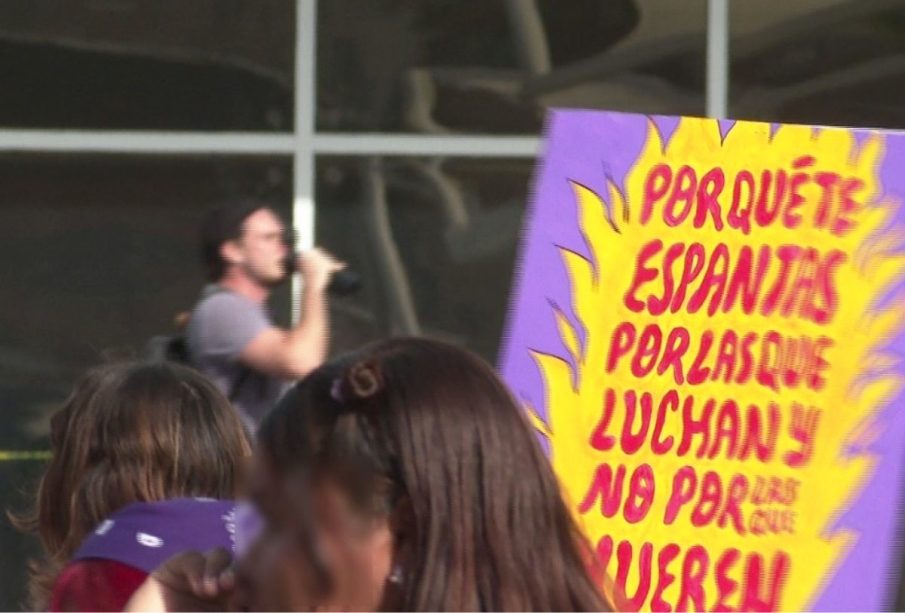 Marcha contra la violencia femenina