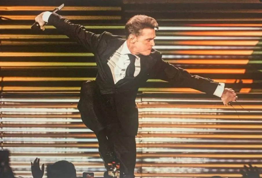 Luis Miguel.