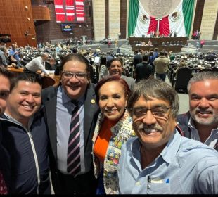 Óscar Leggs Castro en el Congreso de la Unión