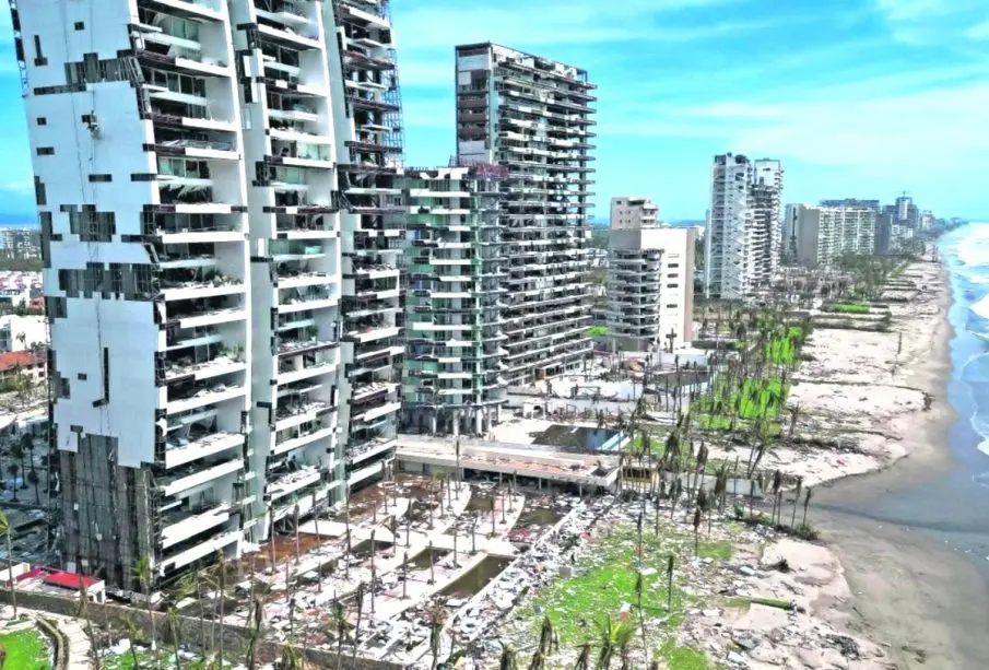 Hoteles destruidos en Acapulco