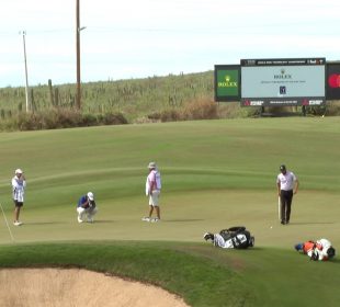 Jugadores en campo de golf