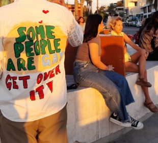 Colectivos exigen instalación de Consejo Estatal para Prevenir la Discriminación