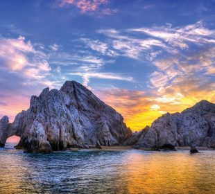 Una verdadera maravilla natural es el Arco de Cabo San Lucas