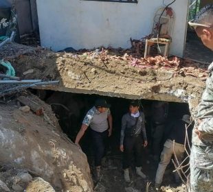 Autoridades señalan que en Acapulco continúa búsqueda de personas desaparecidas durante 'Otis'.