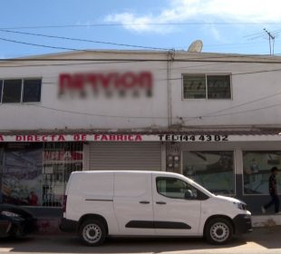 Tienda de abarrotes en Los Cabos