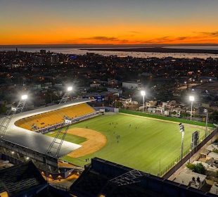 Toma área del estadio Arturo C. Nahl