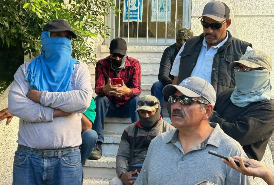 Trabajadores de El Piojillo se manifiestan