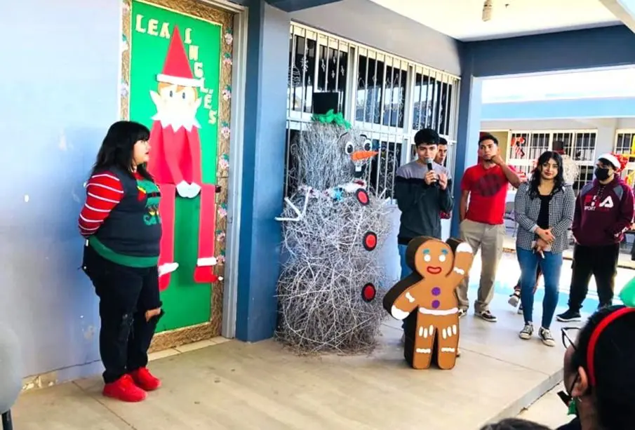 Fiestas navideñas en Escuela de Los Cabos