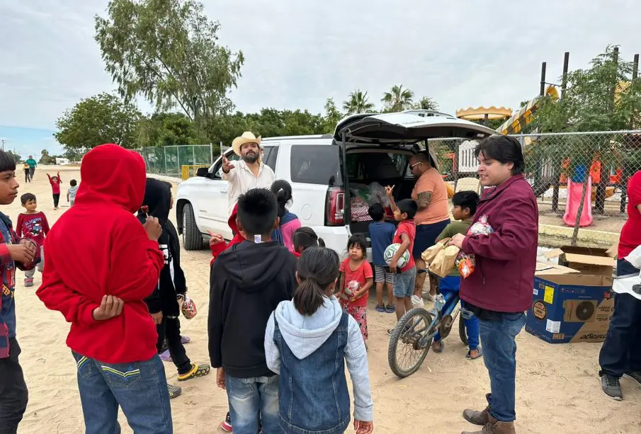 Niños del ejido Melitón Albáñez