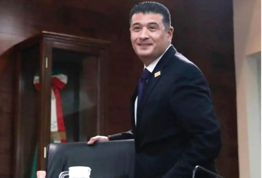 Adrián Alcalá Méndez