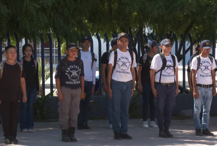 Menores que conforman el Pentathlón Deportivo Militarizado Universitario