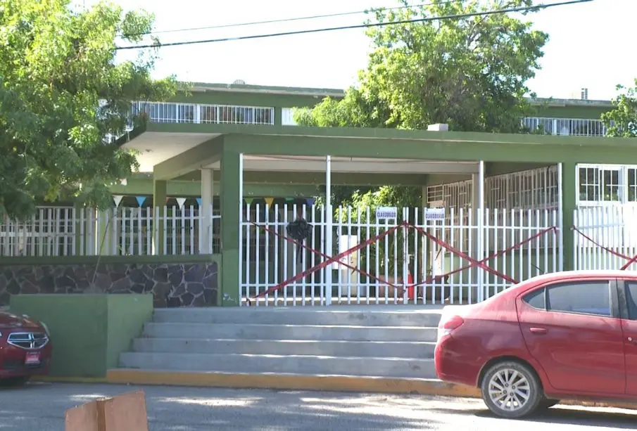 Escuela Venustiano Carranza en mal estado en La Paz