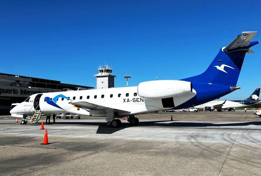 Vuelo inaugural de la aerolínea Señor Air