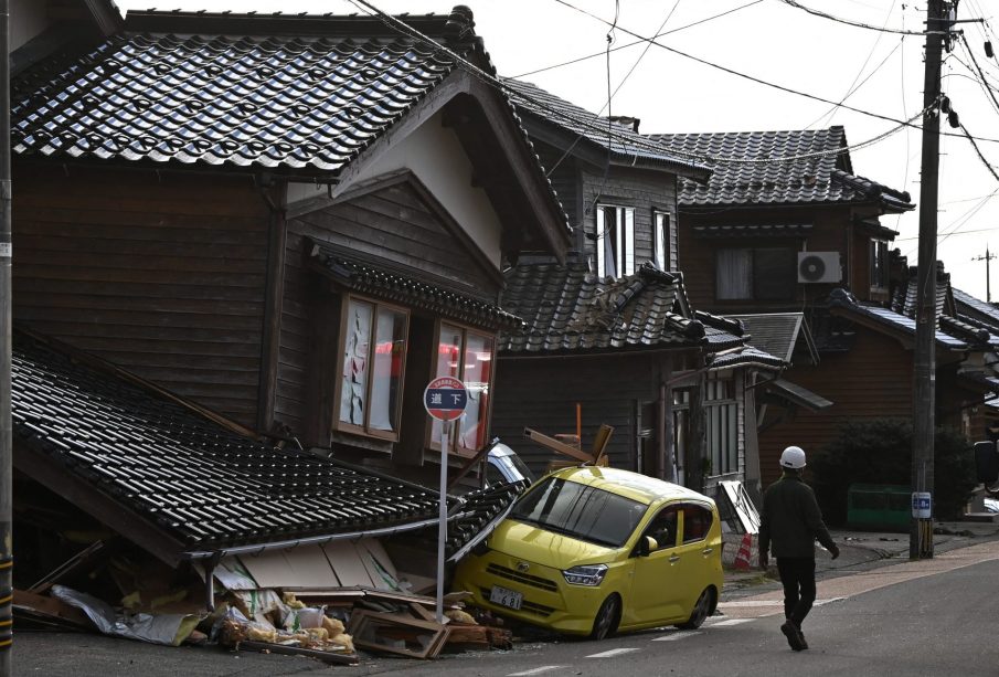 Casa destruida tras el terremoto en Japón
