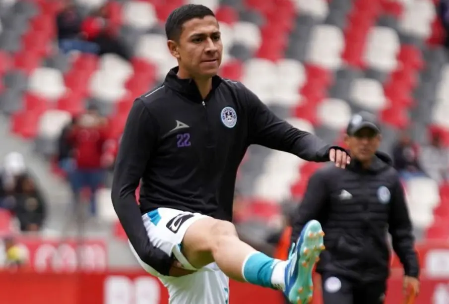 Andrés Montaño entrenando