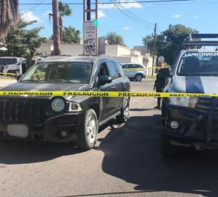 Camioneta robada en Baja California