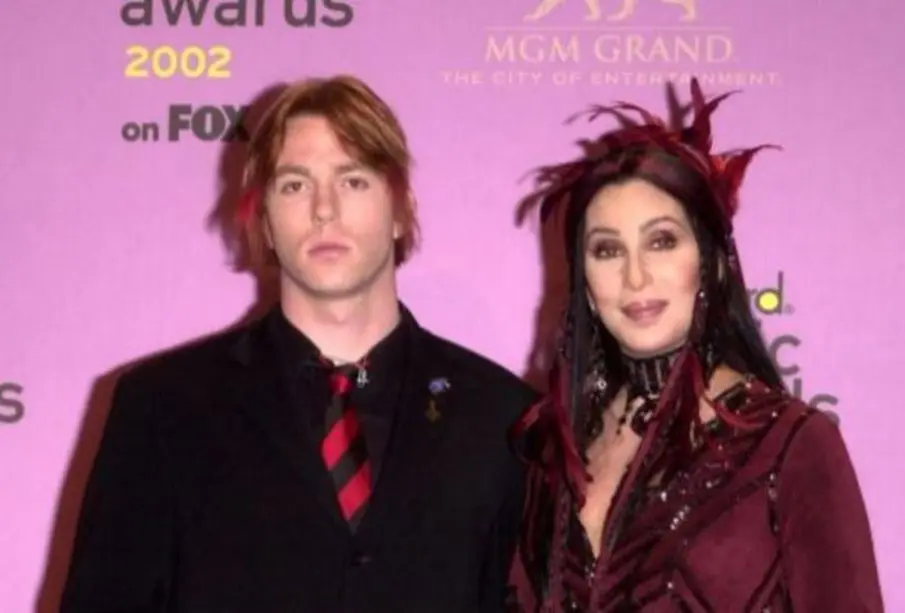 Cher y su hijo Elijah