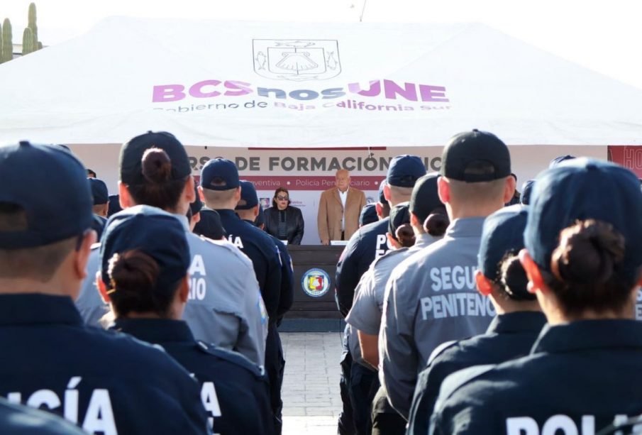 Clausura de curso para elementos de Seguridad Pública