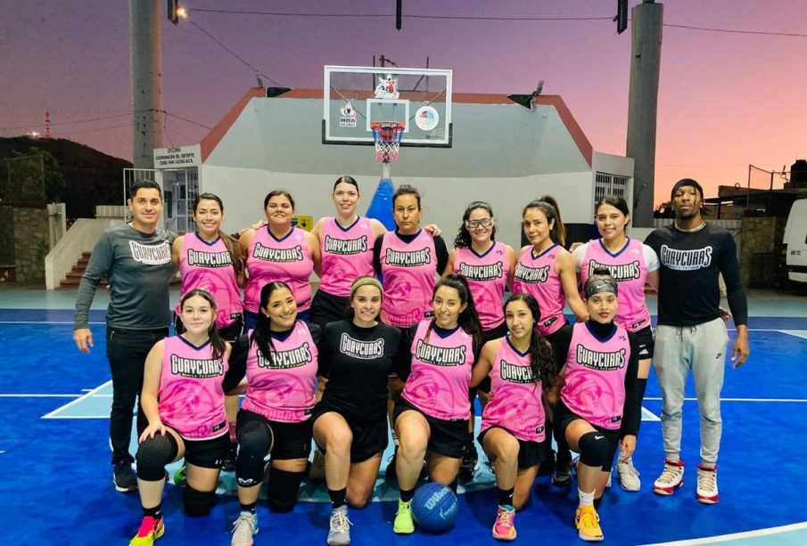 Equipo femenil de Guaycuras La Paz