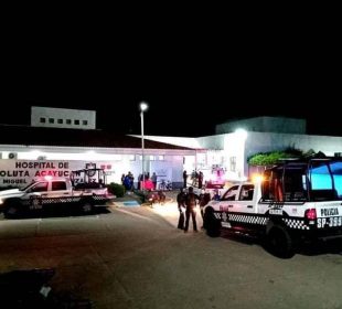 Operativo de seguridad en hospital de Acayucan donde quisieron rematar a niña