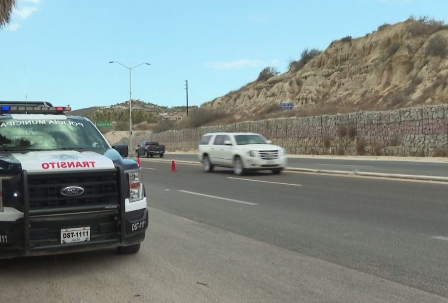 Policía Municipal en la carretera Transpeninsular