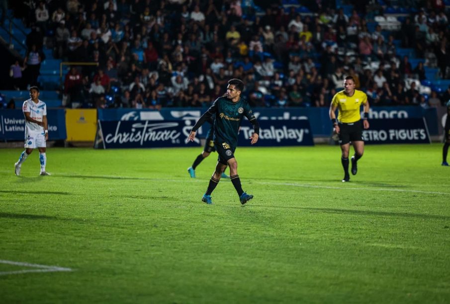 Por goleada pierde Atlético La Paz